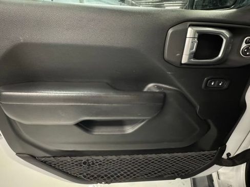 Used 2020 Jeep Gladiator Rubicon AWD/4WD image 24