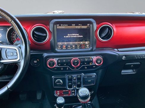 Used 2021 Jeep Wrangler Unlimited Rubicon AWD/4WD image 24