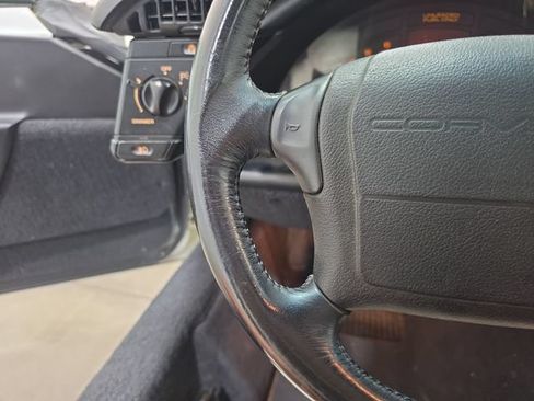 Used 1992 Chevrolet Corvette Convertible RWD image 9