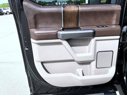 Used 2020 Ford F150 Limited AWD/4WD image 21