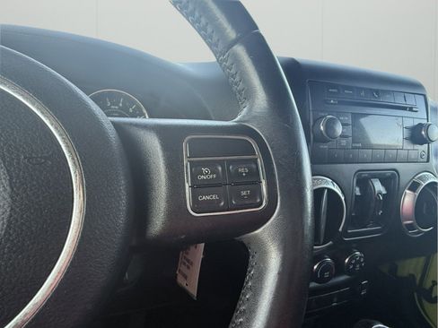 Used 2016 Jeep Wrangler Unlimited Sahara w/ Connectivity Group image 22