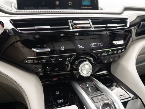Certified 2023 Acura MDX SH-AWD w/ Advance Package image 33