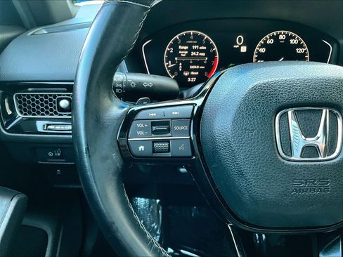 Used 2025 Honda Civic Sport image 10