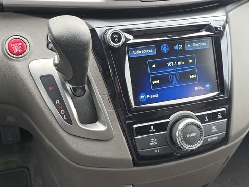 Used 2017 Honda Odyssey EX-L image 26