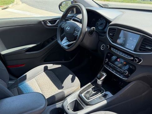 Used 2019 Hyundai Ioniq Blue FWD image 24