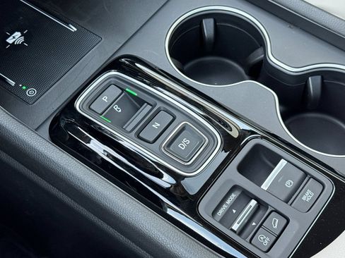 New 2026 Honda Pilot Touring image 26