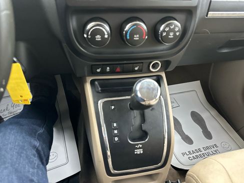 Used 2012 Jeep Patriot Latitude image 16