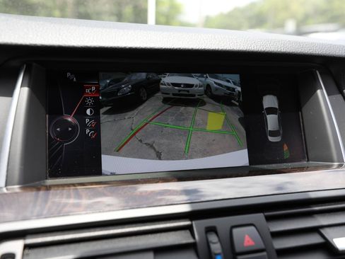 Used 2016 BMW 528i xDrive Sedan AWD/4WD image 22