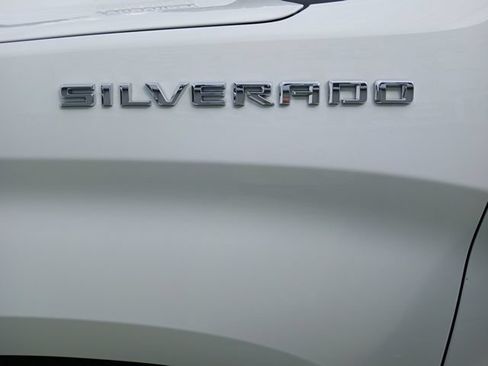 Used 2025 Chevrolet Silverado 1500 Custom RWD image 11
