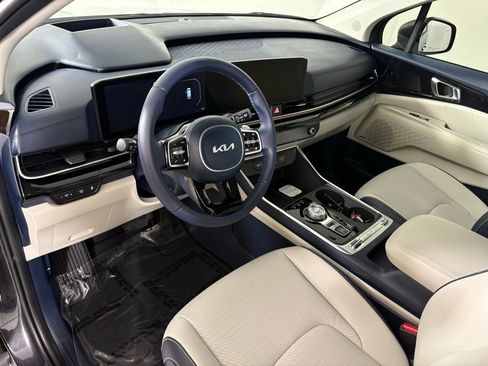 New 2026 Kia Carnival SX Prestige image 17