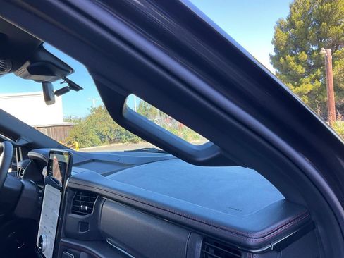 Certified 2024 Ford Expedition Limited image 64