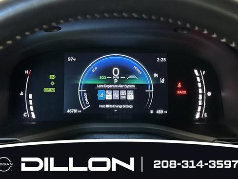 Used 2025 Toyota Camry SE FWD image 23