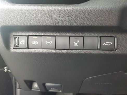 Used 2025 Toyota RAV4 SE image 26