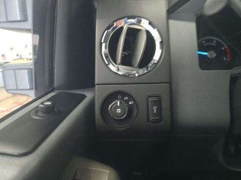 Used 2016 Ford F250 XLT AWD/4WD image 25