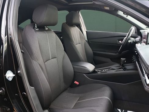 Used 2024 Honda Accord Sport image 15