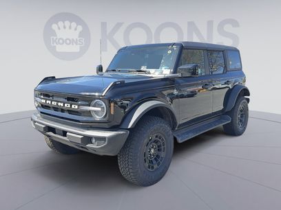 New 2026 Ford Bronco Outer Banks w/ Sasquatch Package