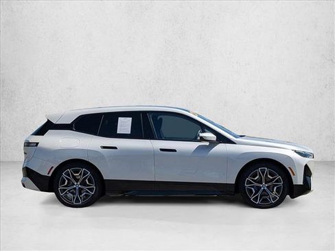 Used 2024 BMW iX M60 image 4