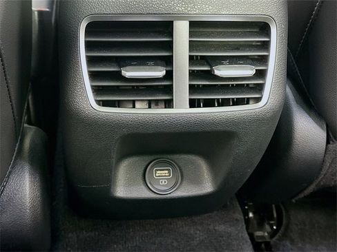 Used 2022 Hyundai Sonata Limited image 12