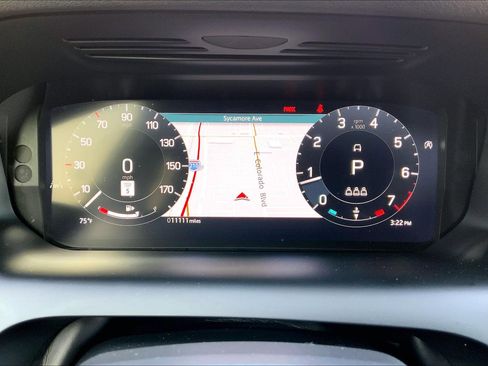 Used 2024 Land Rover Discovery Sport S image 25