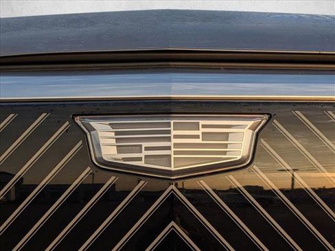 Used 2024 Cadillac Lyriq Tech image 23