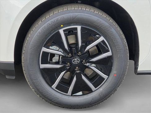 New 2026 Toyota bZ XLE Plus image 10
