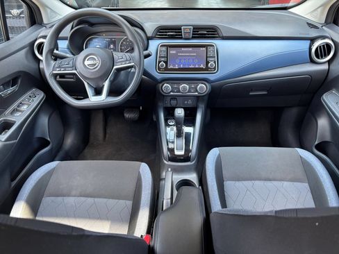 Used 2025 Nissan Versa SV FWD image 39