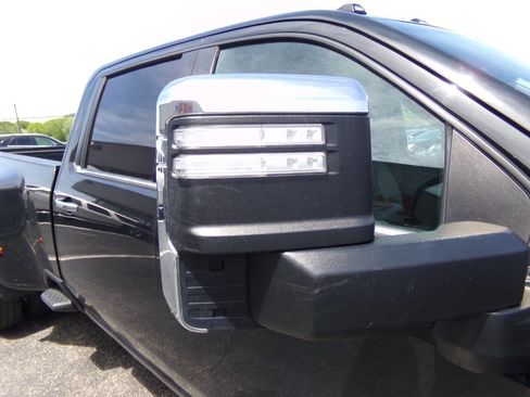 Used 2021 Chevrolet Silverado 3500 LTZ w/ LTZ Convenience Package AWD/4WD image 54