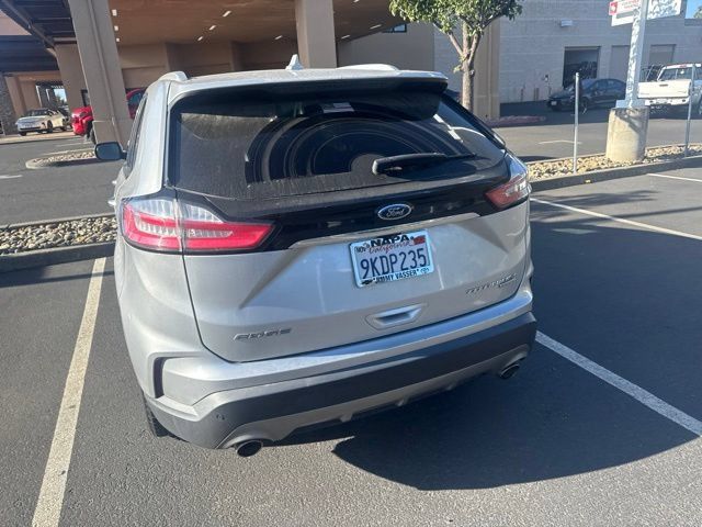 Used 2019 Ford Edge Titanium FWD image 38