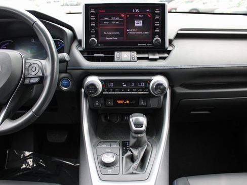 Used 2019 Toyota RAV4 XSE image 17