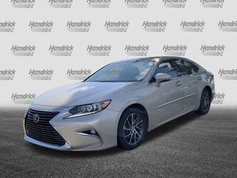 Used 2018 Lexus ES 350 w/ Luxury Package w/Wood Trim FWD image 5