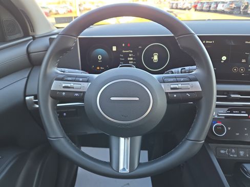 Certified 2025 Hyundai Tucson SEL image 17