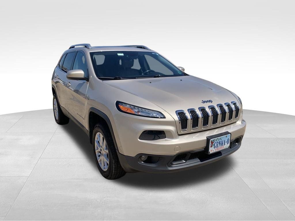 Used 2015 Jeep Cherokee Latitude w/ Comfort/Convenience Group AWD/4WD image 10