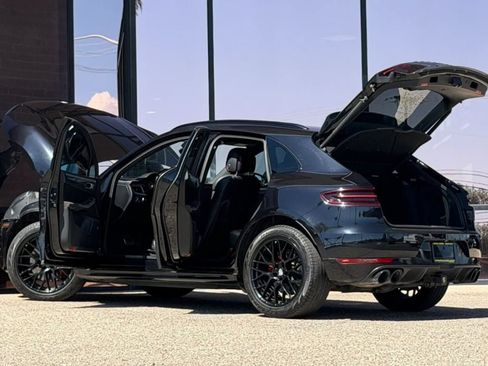 Used 2017 Porsche Macan GTS AWD/4WD image 29