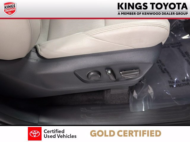 Used 2024 Toyota Tacoma Limited w/ Limited Package (LT) AWD/4WD image 13