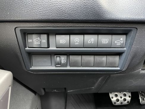 Used 2025 Toyota Tundra SR5 image 31