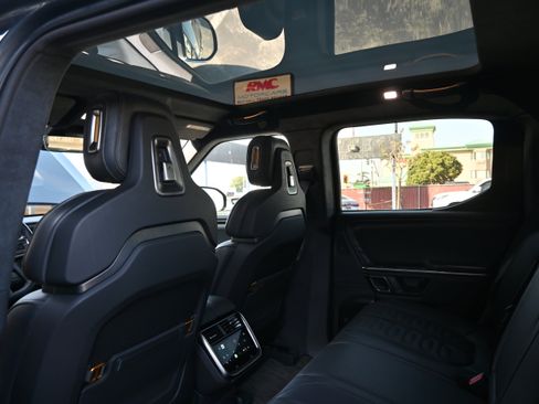 Used 2023 Rivian R1T Adventure image 44