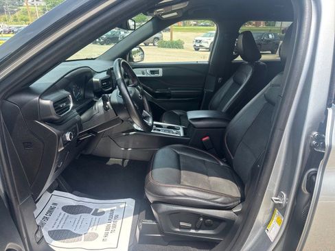Used 2022 Ford Explorer ST-Line image 10
