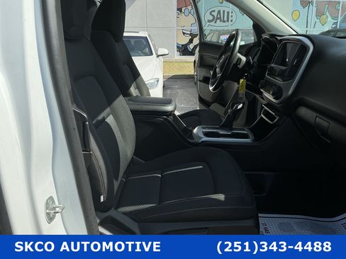 Used 2022 Chevrolet Colorado LT w/ Fleet Safety Package RWD image 13