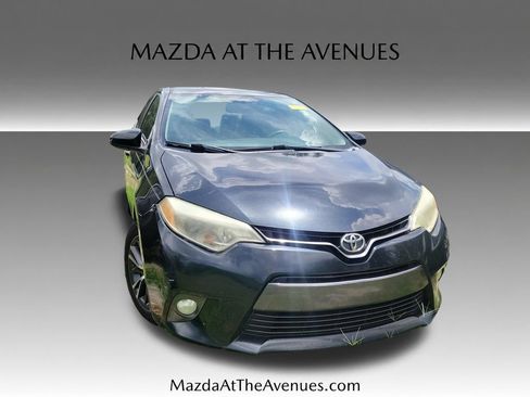 Used 2016 Toyota Corolla LE FWD image 4