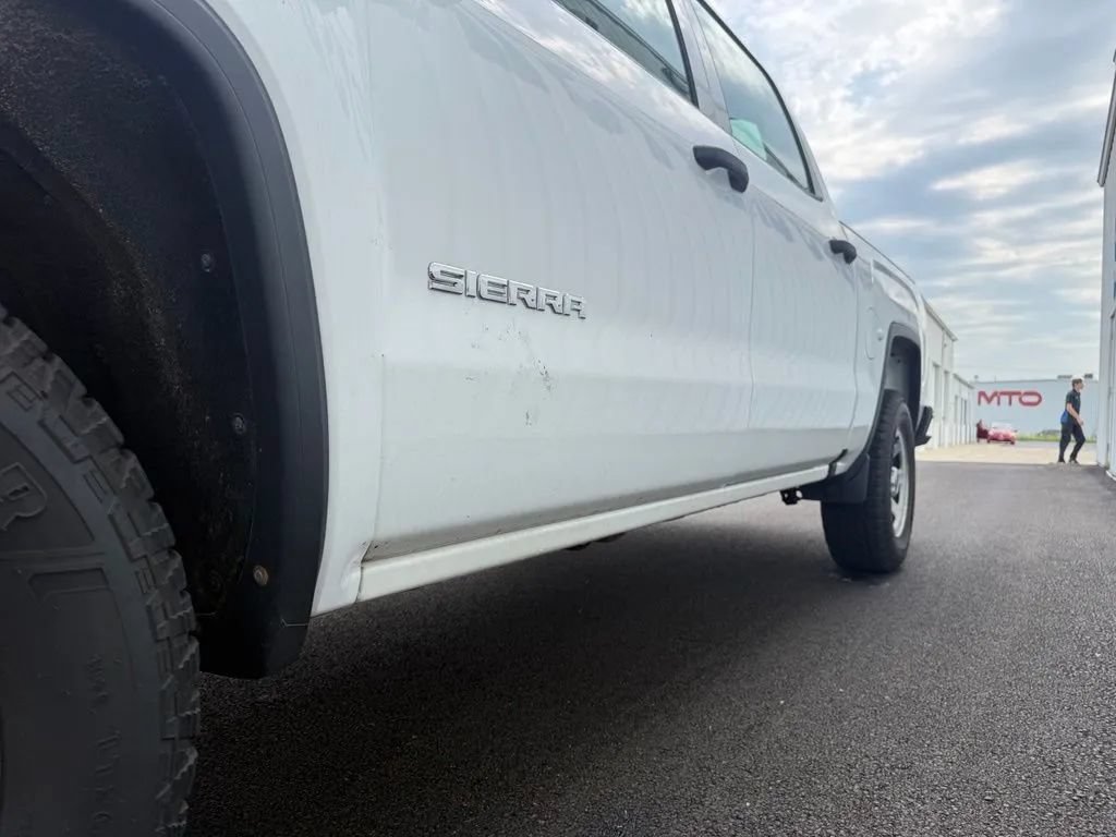 Used 2017 GMC Sierra 1500 4x4 Crew Cab image 5