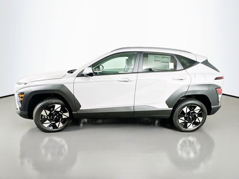 New 2025 Hyundai Kona SEL image 4