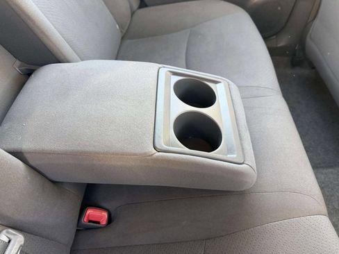 Used 2011 Toyota Prius Five image 25