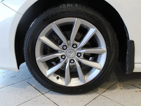 Used 2021 Honda Accord LX image 9