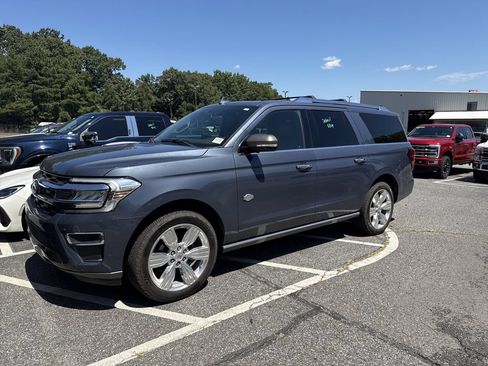 Used 2022 Ford Expedition Max King Ranch AWD/4WD image 19
