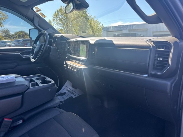 Used 2025 Chevrolet Silverado 2500 LT w/ All Star Edition AWD/4WD image 7
