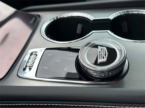 New 2026 Cadillac Vistiq Sport w/ LPO, Floor Liner Package image 28