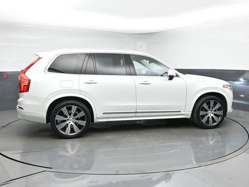 Used 2023 Volvo XC90 B6 Ultimate w/ Protection Package Premier AWD/4WD image 9