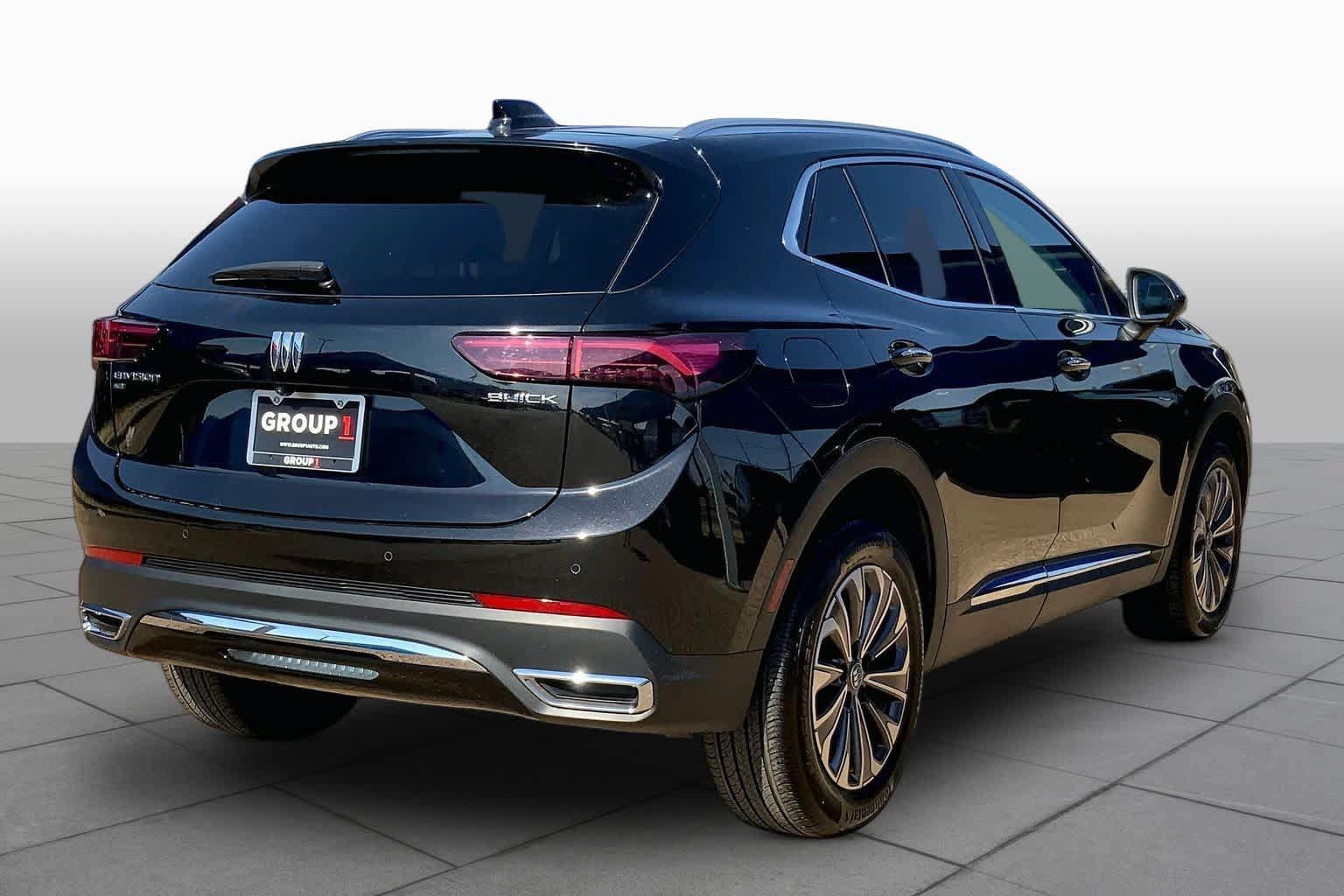 Certified 2025 Buick Envision Preferred AWD/4WD image 13