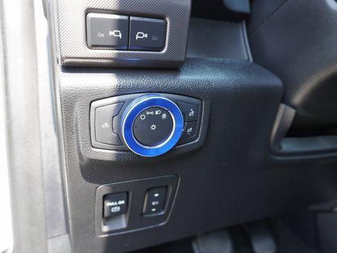 Used 2019 Ford F150 Raptor w/ Equipment Group 802A Luxury image 13