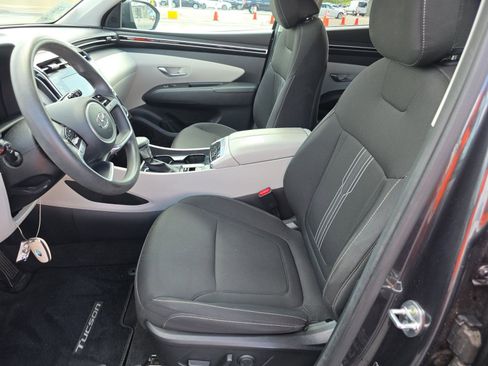 Used 2023 Hyundai Tucson SEL FWD image 7